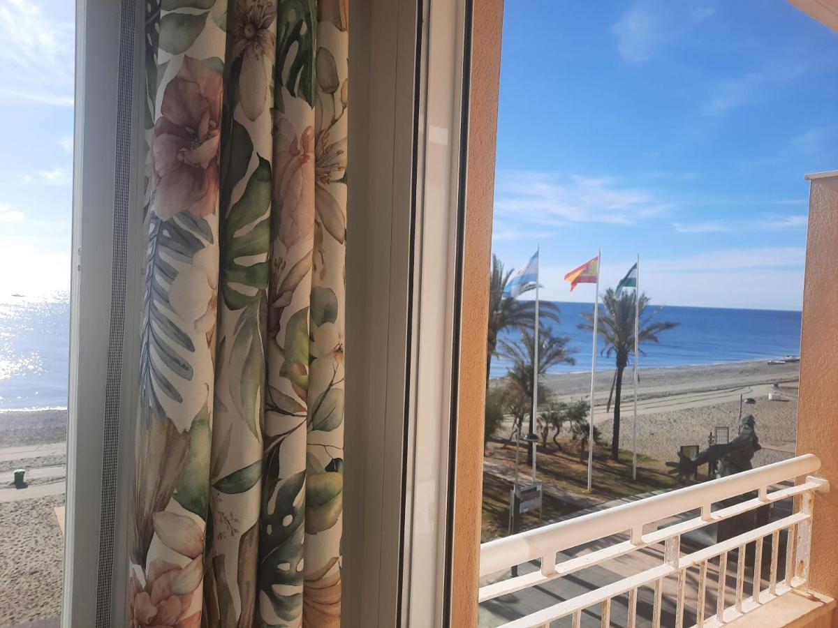 Primera Linea De Playa A 10 Min Estepona San Luis de Sabinillas Bagian luar foto