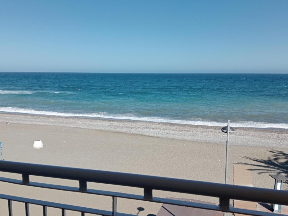 Primera Linea De Playa A 10 Min Estepona San Luis de Sabinillas Bagian luar foto